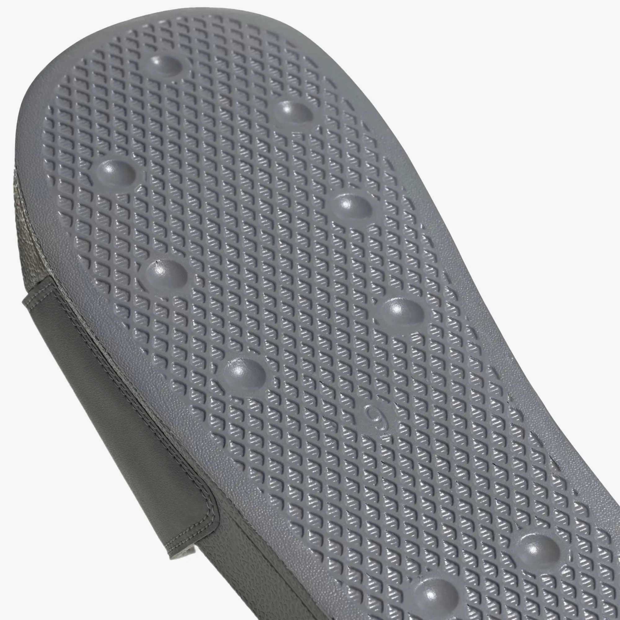 ADIDAS | ADILETTE LITE SLIDES {  GREY/CLOUD WHITE