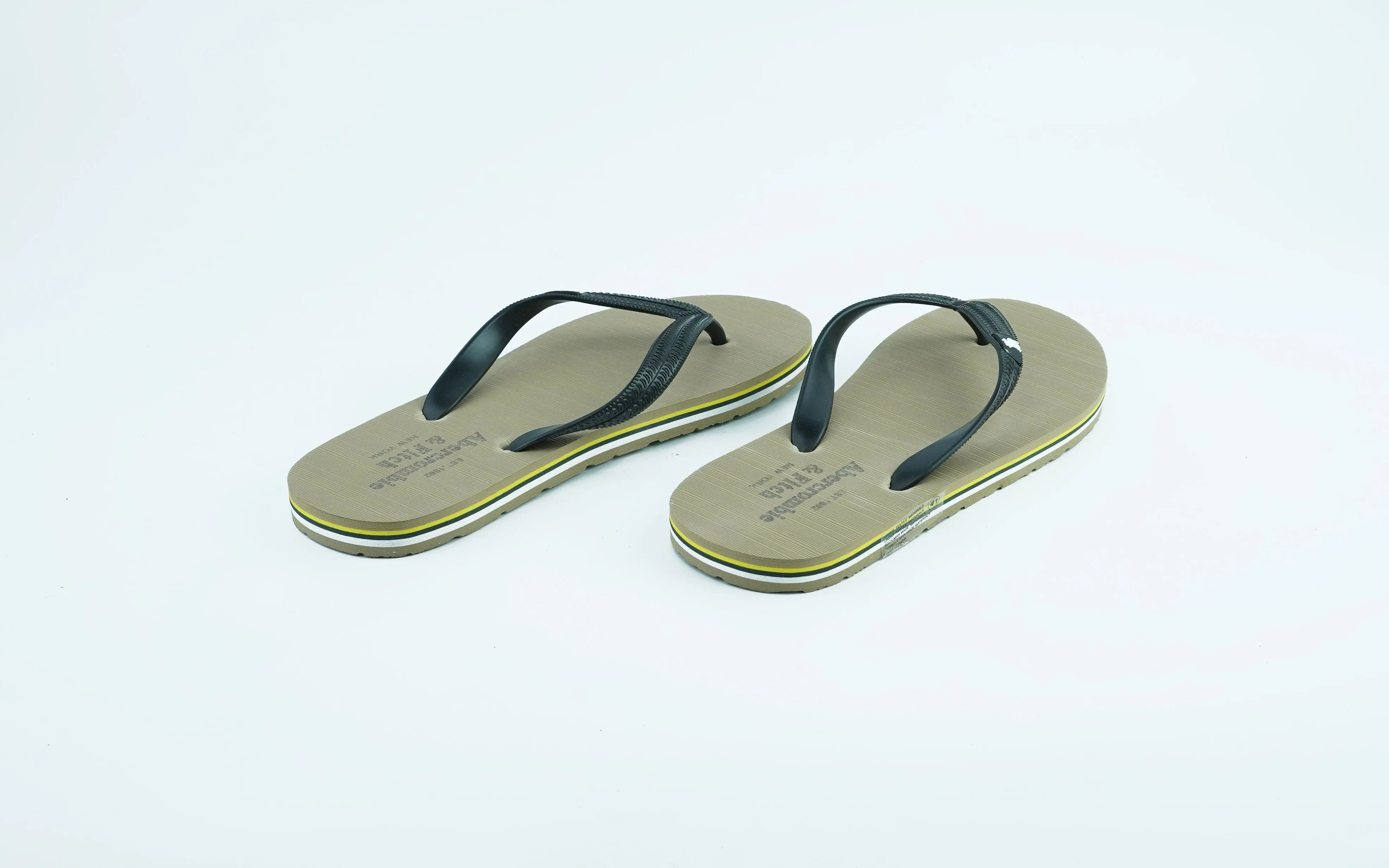 Classic khaki slippers for men