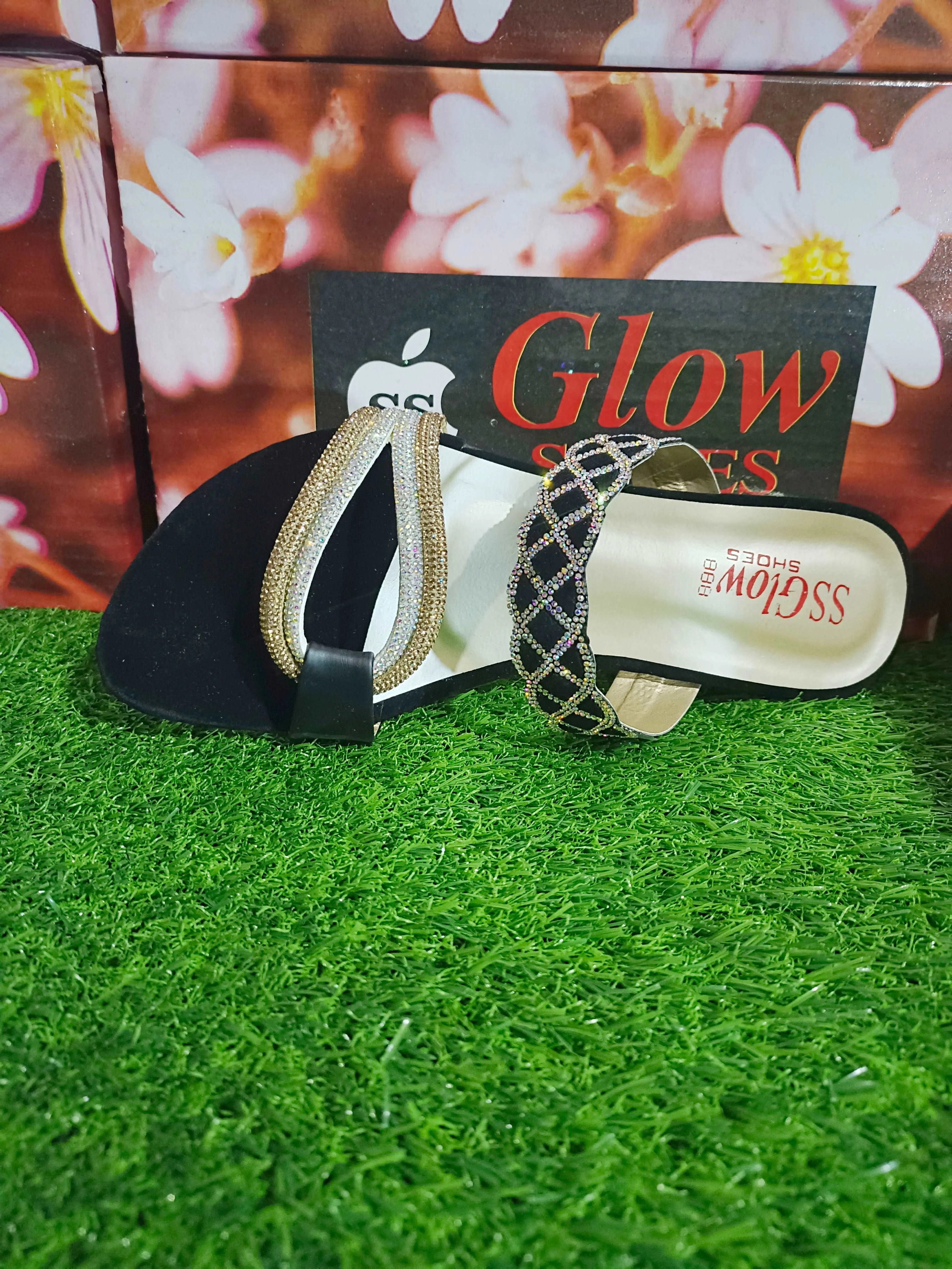 Elegant Beaded Sandals Black