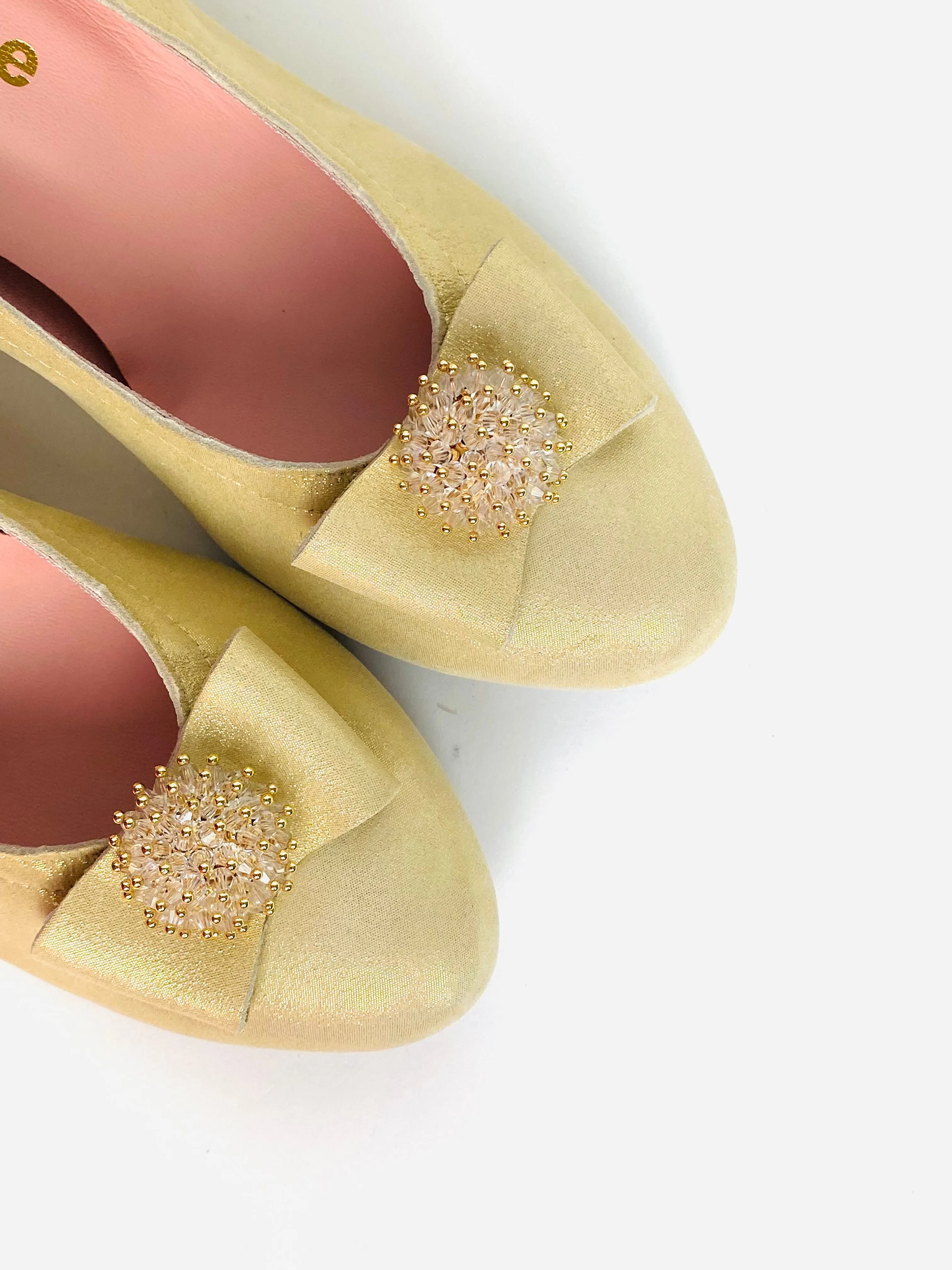 Le Babe - 3047 Gold Court Shoe*