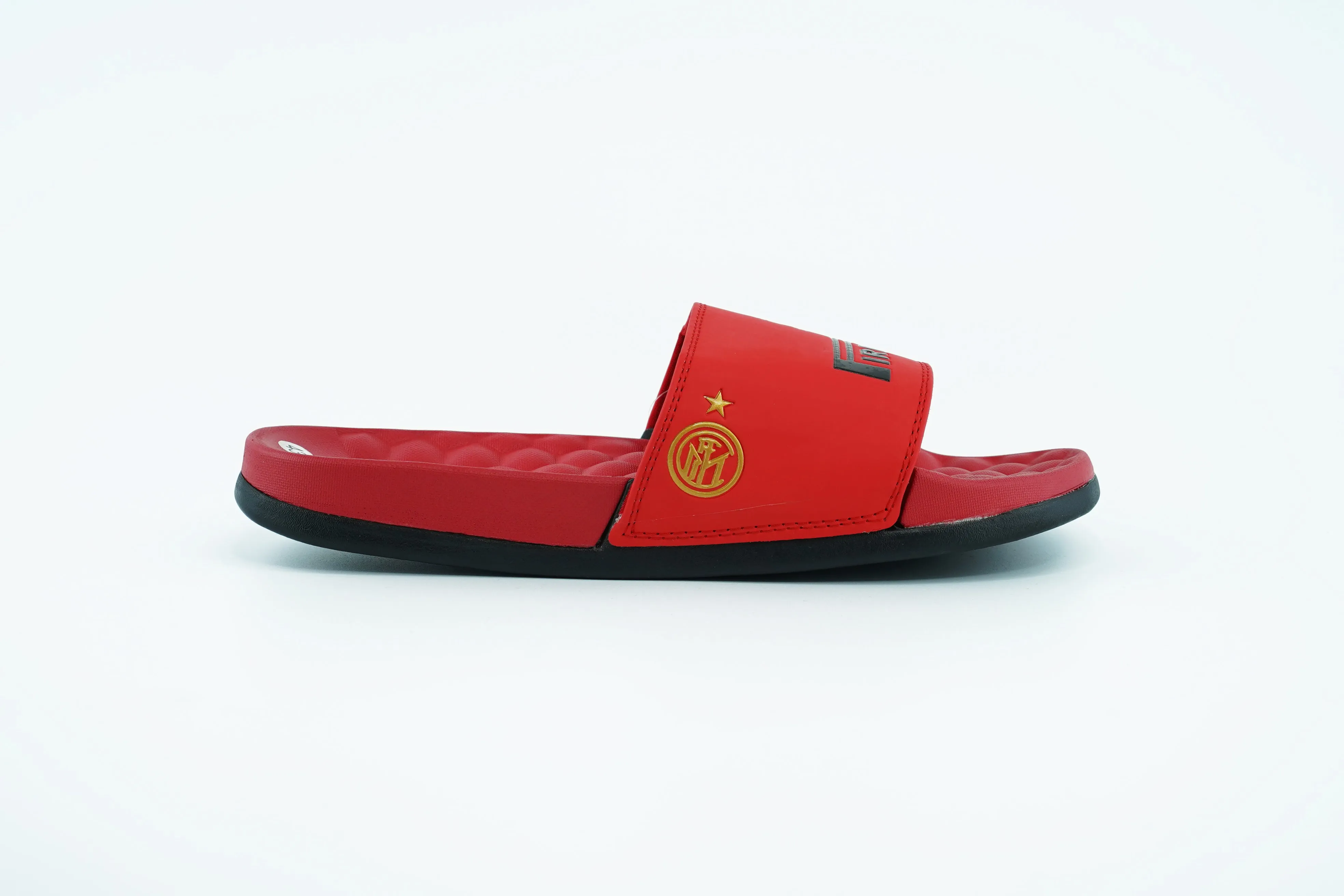 Pirelli slides in Red